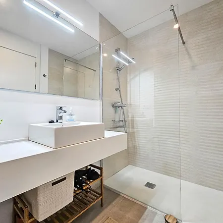 2 Bedroom Penthouse In Serenity Collection In Apartment *